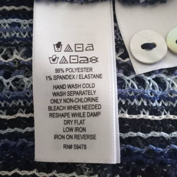 C&C CALIFORNIA BLUE & WHITE BUTTON DOWN CROCHET BLOUSE SZ.L EUC - Picture 8 of 8